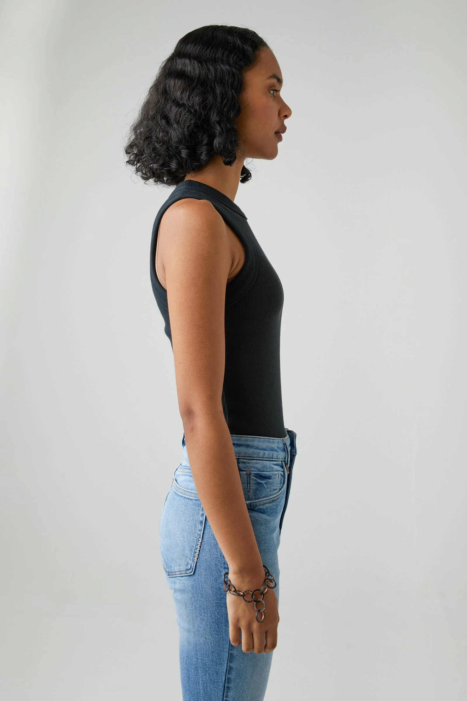 Jonesy Singlet - Black - Image 3