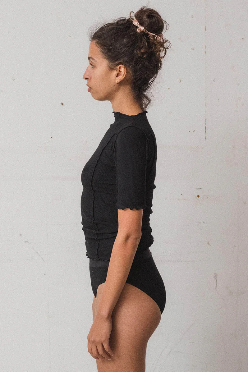 Omato 3/4 Tee - Black - Image 3