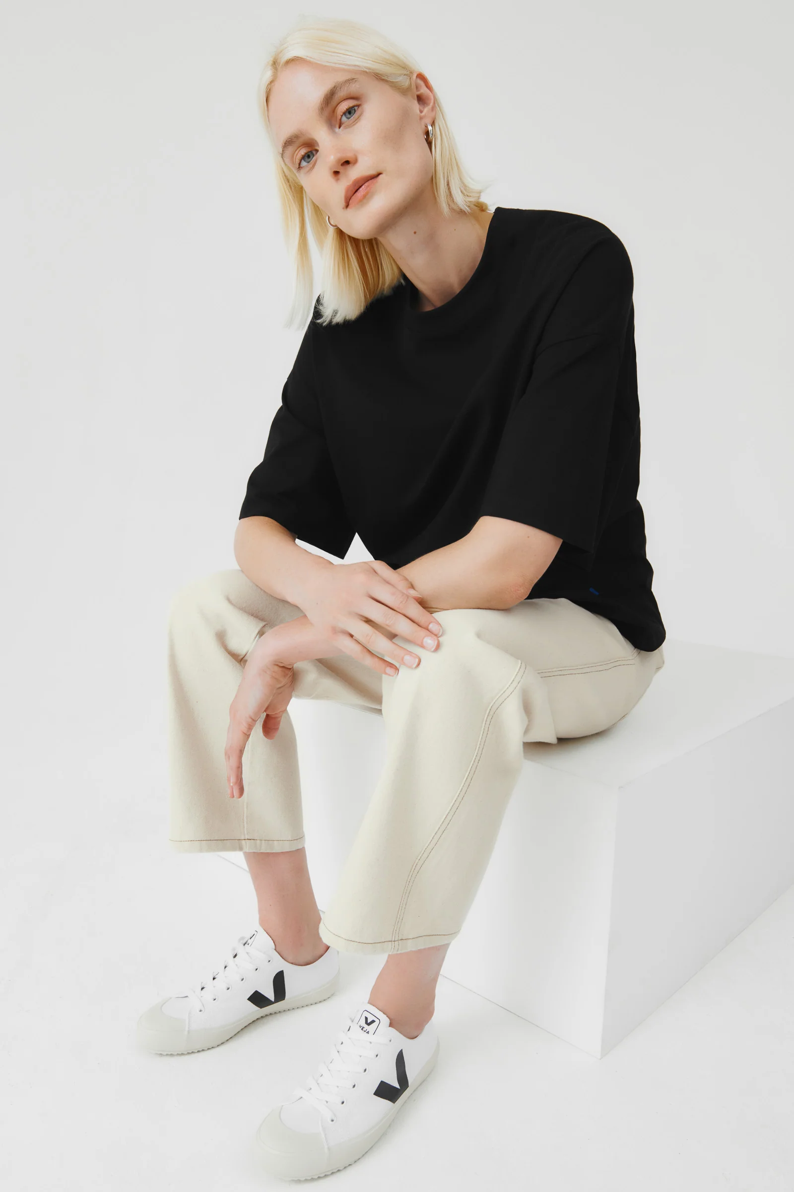 Oversized Boxy Tee - Black - Image 6